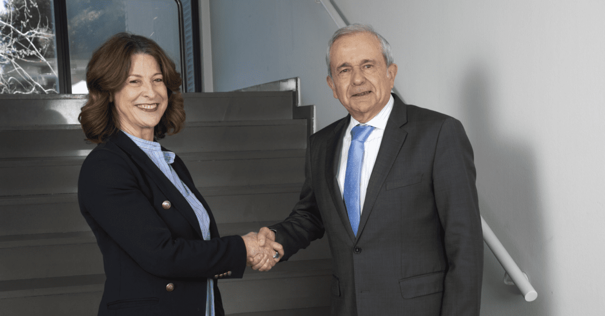 Lee más sobre el artículo Antonio Abril: “Nos parece que Ángela lo va a hacer muy bien, tiene las capacidades necesarias para ser una buena presidenta”